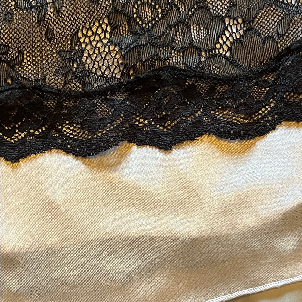 Elegant Black Lace Cocktail Dress - Picture 12 of 14